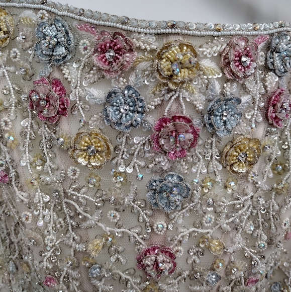 Atelier Aimee strapless beaded floral wedding gown roses ruched size 2 size 4 - Picture 3 of 14